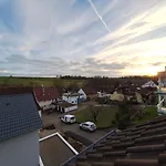 Helle, Grosszuegige Dachgeschosswohnung