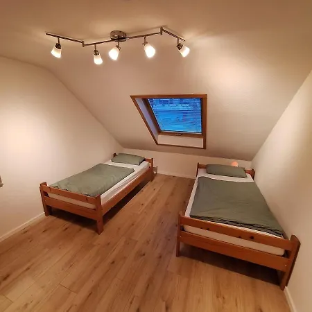 Helle, Grosszuegige Dachgeschosswohnung *