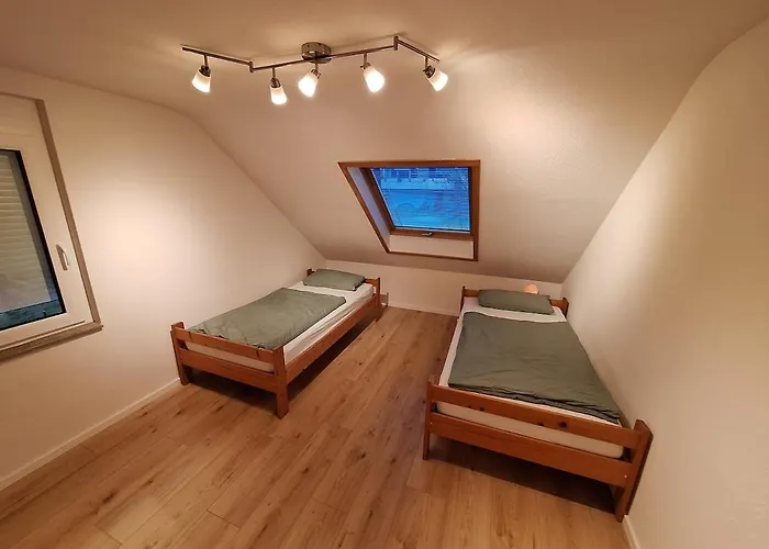 Helle, Grosszuegige Dachgeschosswohnung *